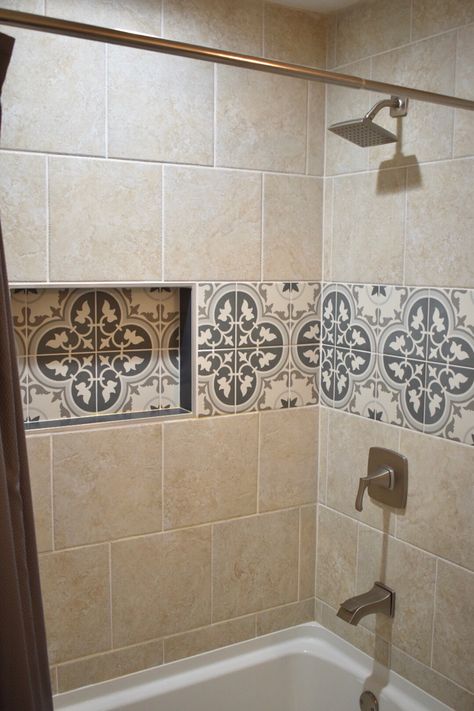 Bathroom Tile Highlighter Ideas, Shower Tile Patterns Accent Wall, Bathroom With Highlighter Tiles, Two Color Tile Shower Ideas, Highlighter Tiles For Bathroom, Bathroom Highlighter Tiles Ideas, Bathroom Tails, Indian Bathroom Tiles Design Ideas, Decoration Ideas Aesthetic