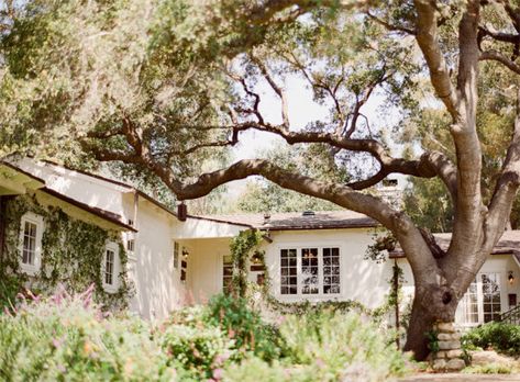 Montecito Ranch House, California Ranch Home, San Ysidro Ranch Cottages, California Ranch Remodel, California Ranch Aesthetic, California Ranch Landscaping, California Ranch Exterior, California Cottage Interiors, California Ranch Style Homes Exterior