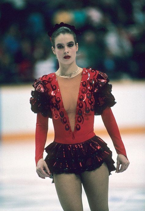 Katharina Witt, Sasha Cohen Skating, Katia Gordeeva, Zooey Deschanel Style, Figure Skating Kamila Valieva, Katarina Witt, Alysa Liu Figure Skating, Evgenia Medvedeva Anna Karenina, Calgary Canada