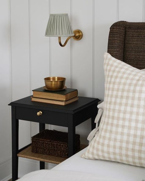 Nightstand With Black Bed Frame, Small Nightstand Ideas Bedside Tables, Black Night Stands Bedroom, Small Nightstand Decor, Black Nightstand Decor, Wooden Bed Black Nightstand, Black Nightstand Bedroom, Black Bedside Tables, Black Vintage Nightstand