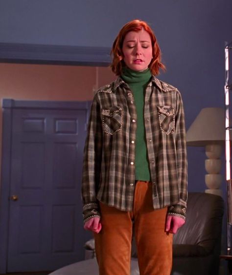 willow/ buffy style/ season 5 Willow Rosenburg Style, Willow From Buffy Outfits, Willow From Buffy, Buffy Willow Outfits, Willow Outfits Buffy, Willow Buffy Outfits, Buffy Clothes, Willow Buffy The Vampire Slayer Outfits, Willow Rosenberg Outfits