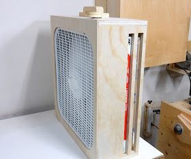 Jax Design: Make a workshop air cleaner Diy Air Purifier, Shop Dust Collection, Garage Workshop Organization, Garage Organization Diy, Diy Wooden Projects, Diy Garage Storage, Wood Shop Projects, Shop Storage, Shop Organization