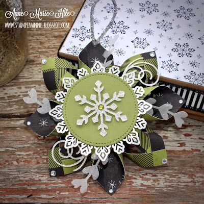 Ornament Exchange, Gift Tags Diy, Christmas Paper Crafts, Paper Ornaments, Handmade Christmas Decorations, Stampin Up Christmas, Christmas Ornaments Homemade, Christmas Makes, Anne Marie