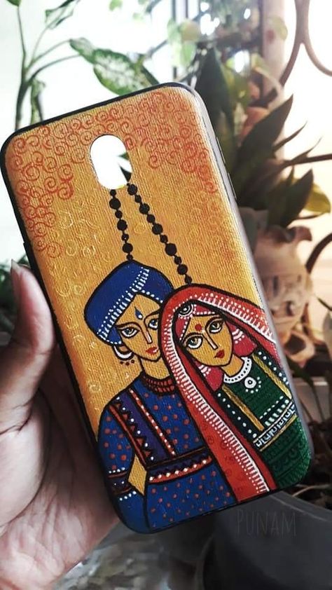 Bengal Art, Rajasthani Painting, Phone Case Diy Paint, Alpona Design, Diy Phone Case Design, Rajasthani Art, Wall Art Diy Paint, Boho Art Drawings, Pottery Painting Designs