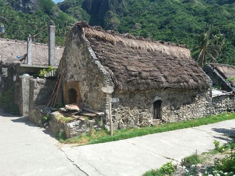 Ivatan House, Nipa Hut, Boracay, Philippines, Arch, Cabin, House Styles, Quick Saves, Home Decor