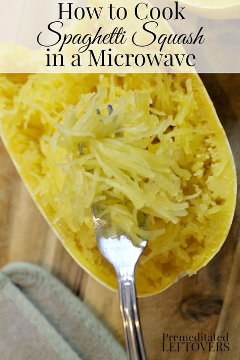 Microwave Spaghetti Squash, Microwave Spaghetti, Spaghetti Squash Microwave, Spaghetti Squash Recipes Easy, Cook Spaghetti Squash, Spaghetti Squash Recipe, Cooking Spaghetti Squash, Squash Recipe, Spaghetti Squash Recipes