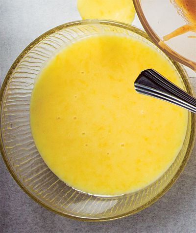 Cake Glaze, Candied Lemon Peel, Glaze For Cake, Lemon Mousse, Lemon Custard, Lemon Bundt Cake, Lemon Dessert Recipes, Custard Tart, Incredible Edibles