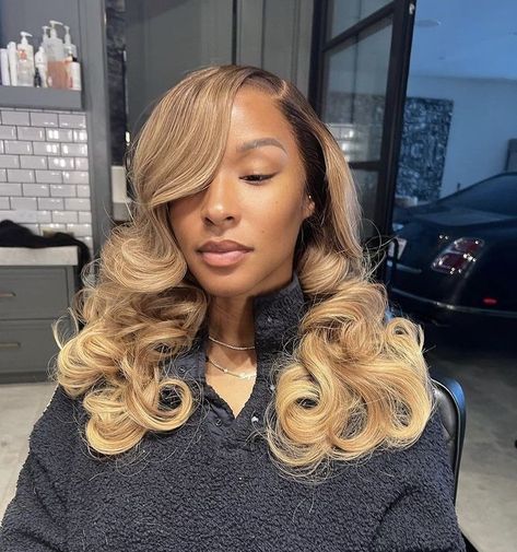 Twisted Hair, Birthday Hair, Hair Flip, Hair Laid, Hair Crush, Hair Inspiration Color, Baddie Hairstyles, Hair Game, Love Hair