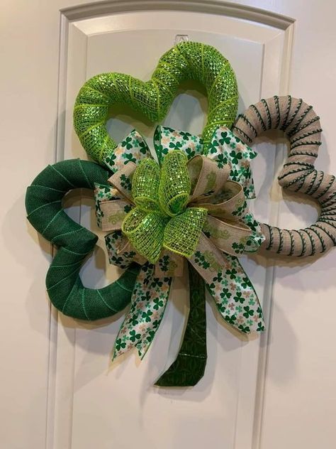 St Patrick's Wreath, St Pattys Decoration, Spring Door Hangers Diy Wreath Ideas, St Patrick’s Day Deco Mesh Wreaths, Saint Patricks Day Wreaths, St Patricks Day Decor Dollar Tree, St Patricks Wreath Ideas, St Patrick's Day Wreath Diy, St Patrick Wreath