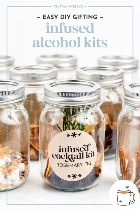 Infused Alcohol Christmas Gifts, Mason Jar For Drinks, Infused Liquors Recipes, Craft Cocktail Gift Basket, Diy Spice Gift, Diy Boozy Christmas Gifts, Mason Jar Drinks Alcohol Gifts, Fall Drink Mixes In A Jar, Gift Drink Mixes