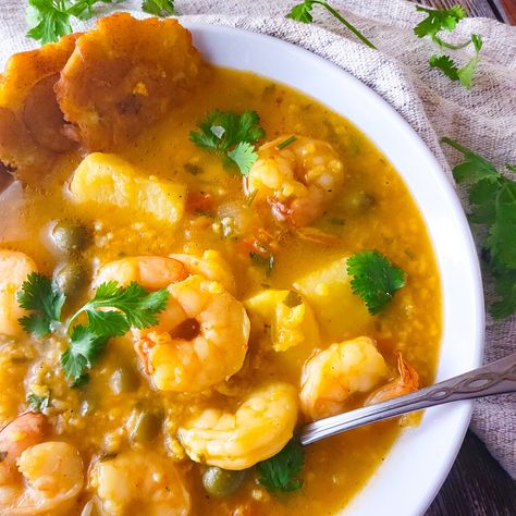 This Puerto Rican Asopao de Camarones (Shrimp Rice Pottage) served with tostones, is easy, comforting, delicious and a full meal in a bowl! Asopao Recipe, Meal In A Bowl, Shrimp Stew, Hispanic Recipes, Shrimp Rice, Mexican Appetizers, Recipes Seafood, Boricua Recipes, Shrimp Soup