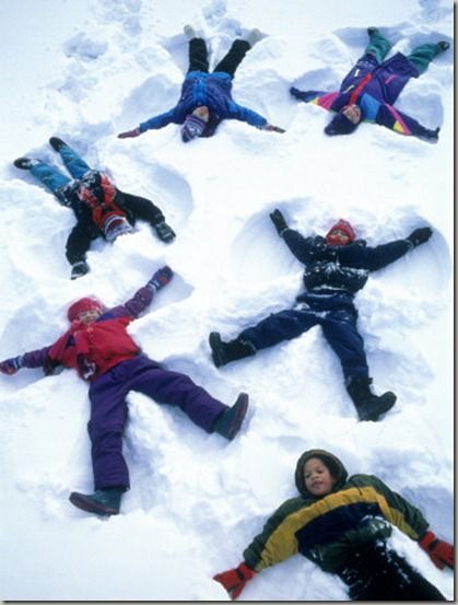 Snow Play, Make Snow, Snow Pics, Angel Posters, 달력 디자인, Snow Pictures, I Love Snow, Snow Photography, Snow Fun