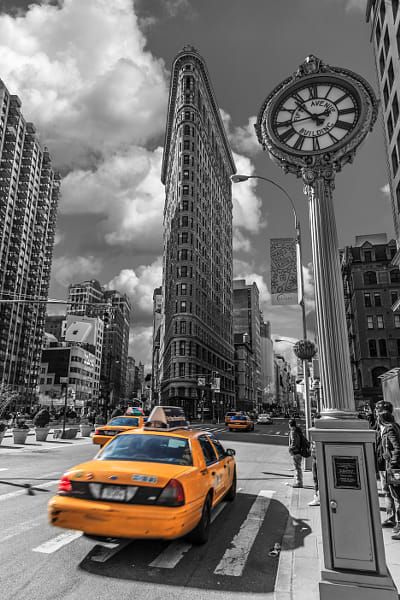 New York Photos, Lion Of Judah, Black And White Photography, Yorkie, Big Ben, Wall Design, Color Splash, Times Square, Phone Wallpaper