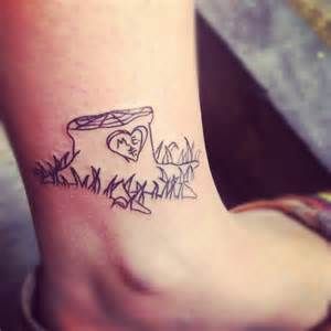 the giving tree tattoo - Yahoo Image Search Results Tree Stump Tattoo, Stump Tattoo, The Giving Tree Tattoo, Giving Tree Tattoo, Giving Tree Tattoos, Tattoo Tree, Tattoo Beautiful, Giving Tree, Mom Tattoo Designs