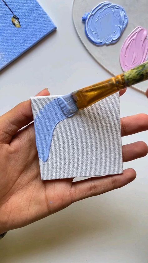 Mini Tela, Painting On Canvas For Beginners, Mini Toile, Canvas For Beginners, Art Painting Tools, Small Canvas Paintings, Simple Canvas Paintings, Canvas Painting Tutorials, Cute Canvas Paintings