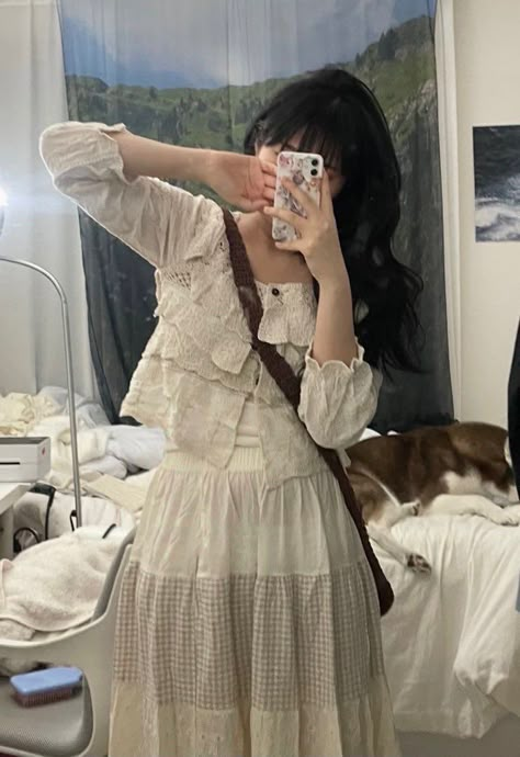 Lamp Outfit Aesthetic, Sawako Girl Outfit, Sawako Style, Modest Outfits Dresses, Golden Gown, Outing Outfit, Frock Fashion, Mori Fashion, Soft Fashion