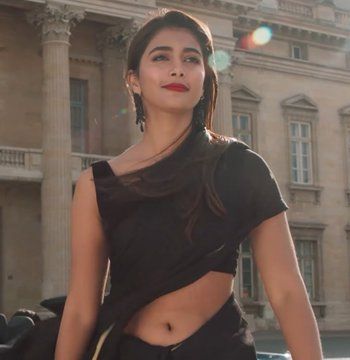 Actress Photos (@StarzigApp) / X Pooja Hegde, Saree Photoshoot, Black Saree, Bollywood Girls, Indian Actress Hot Pics, India Beauty, Actress Photos, Hd Images, Beauty Women