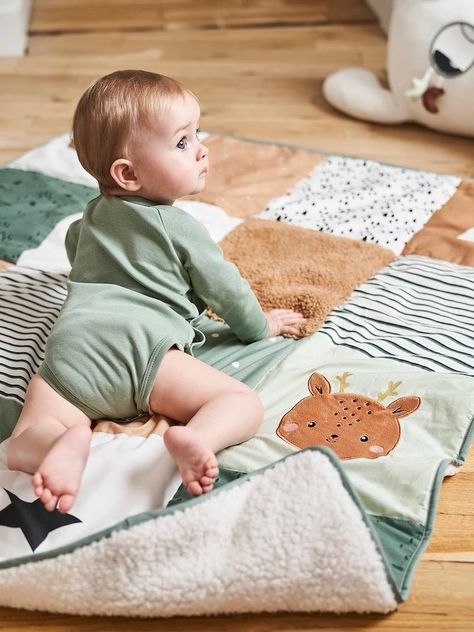 Baby Clothes Patterns Sewing, Baby Rugs, Baby Mat, Baby Couture, Baby Sewing Projects, Designer Baby, Baby Clothes Patterns, Baby Play Mat, Baby Diy