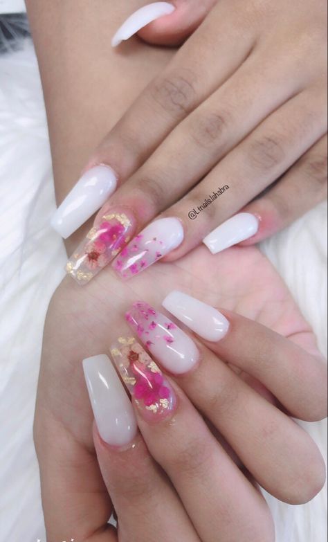 Dried Flowers Nails, Flowers Nails, Milky White, Nail Spa, Dried Flower, Dried Flowers, Spa, Nails, Flowers