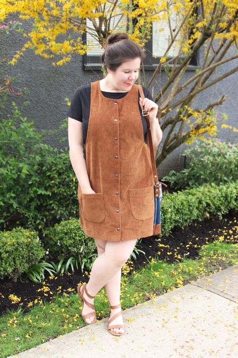 York Pinafore Hack: Snap Front » Helen's Closet Patterns Pinafore Jumpsuit Outfit, York Pinafore, Pinafore Dress Pattern, Full Bust Adjustment, Pattern Hack, Clothes Pattern, Indie Sewing Patterns, Longchamp Le Pliage Backpack, Pinafore Dress