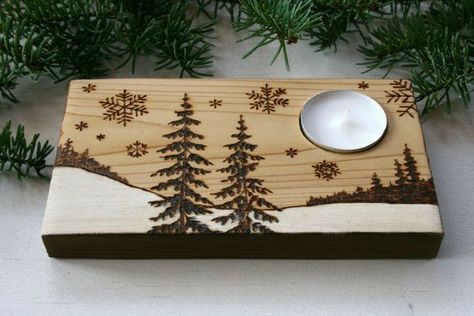 Cedar Wood Projects, Tre Kunst, Pyrography Designs, Log Slice, Woodburning Projects, Rustic Candle Holders, Wood Burning Crafts, Wood Candle, Wood Burning Patterns