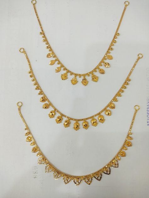 Short Gold Chains For Women, Simple Necklace Designs Gold Indian, Small Necklace Gold Indian, 10 Gms Gold Necklace, Neckless Gold Jewelry, Indian Gold Necklace Designs, Small Gold Necklace, Simple Necklace Designs, Unique Gold Jewelry Designs