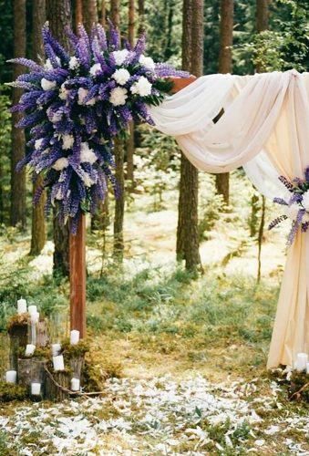 Lavender Wedding Decor Ideas Youll Totally Love ★ lavender wedding decor ideas arch with lavender and white tulle makehappymemories Winter Wedding Arch, Lavender Wedding Theme, Purple Wedding Inspiration, Wedding Setup, Wedding Alters, Violet Wedding, Deco Champetre, Wedding Arches, Wedding Arbour