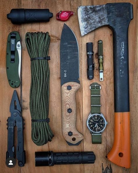 Echipament Tactic, Supraviețuire Camping, Bushcraft Kit, Camping Gear Survival, Citizen Eco Drive, Bushcraft Skills, Bushcraft Gear, Apocalypse Survival, Bushcraft Camping