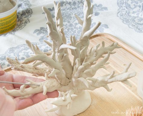 How to DIY Faux Coral - Using air dry clay, it's easy to form your own coral sculpture to use in your coastal home decor! www.tableandhearth.com Air Dry Clay Coral, Florida Crafts, Clay Coral, Clay Ocean, Coral Clay, Diy Ceramics, Coral Table, Beach Decorations, Ornaments Crafts