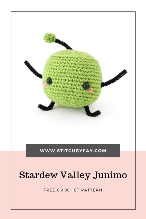 Crochet your own little Junimo from Stardew Valley! Quick and easy pattern, super cute result. Junimo Crochet Pattern, Jumino Stardew Valley Crochet, Crochet Junimo Pattern, Fallout Crochet Pattern Free, Crochet Video Game Patterns, Nintendo Crochet Patterns, Crochet Easy Gifts, Nerdy Crochet Patterns Free, Crochet Junimo