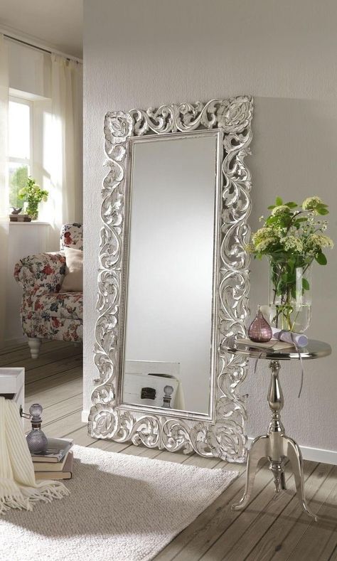 Shabby Chic Bedroom Diy, Spiegel Design, Lighted Wall Mirror, Mirror Wall Living Room, Mirror Wall Bedroom, Entryway Mirror, Diy Entryway, Contemporary Wall Mirrors, Mirror Design Wall