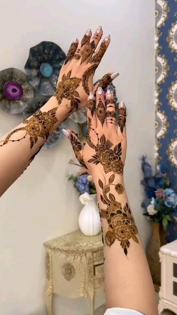 Arabic Bridal Henna, Bride Mehandi, Mehendi Bridal, Wedding Henna Designs, Hena Designs, Unique Mehndi, Eid Henna, Latest Henna Designs, Wedding Henna