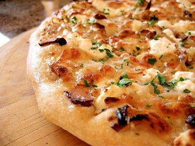 Carmelized onions and feta cheese on sourdough crust <3 Caramelized Shallots, Bojon Gourmet, Mushroom Pizza, Sourdough Pizza, Baking Stone, Homemade Tomato Sauce, Flatbread Pizza, Sourdough Recipes, Shallots