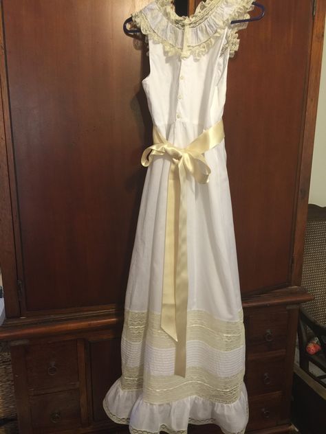 White Cotton Regency Style Prairie Dress, White Fitted Victorian Prairie Dress, Vintage Fitted White Prairie Dress, White Gunne Sax Dress, Yellow Gunne Sax Dress, Graduation Gown, Heirloom Dresses, Graduation Dress, Victorian Dress