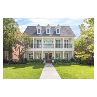 Traditional Southern Home in UP - Traditional - House Exterior - Dallas - by Ellen Grasso & Sons, LLC | Houzz IE Traditional Southern Home Exterior, Southern House Exterior, Southern Home Exterior, Traditional Southern Home, Traditional Exterior Homes, Roof Renovation, Small Space Nursery, Southern Traditional, Southern House