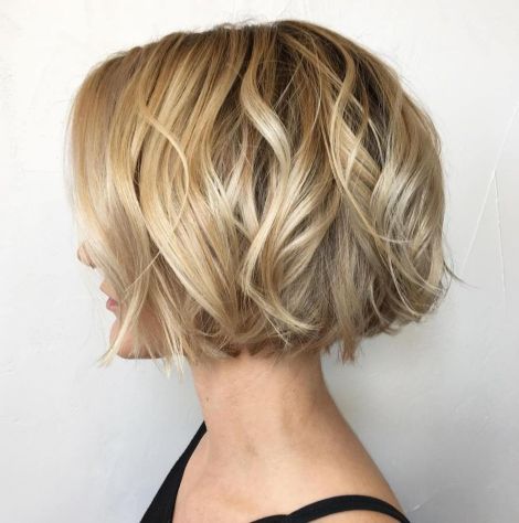 Kort Bob, Wavy Bob Hairstyles, Bob Hairstyles For Fine Hair, Wavy Bobs, Penteado Cabelo Curto, Haircuts For Fine Hair, Short Hairstyle, Short Blonde, Blonde Bobs