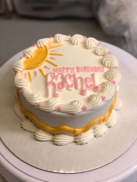 Sunshine Sheet Cake Birthday, Sun Shine Cake, Sun Cake Decoration, Fun In The Sun Birthday Cake, Sunshine Cake Design, Fun In The Sun Cake, Sun Sheet Cake, Sunshine Themed Cake, Sunshine Sheet Cake