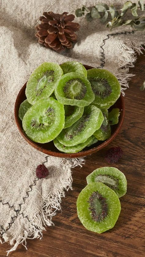 Dryfruits Photography, Dried Fruits Aesthetic, Dry Fruits Photography, Dried Fruit Photography, Dried Kiwi, Dried Fruit Mix, Reindeer And Sleigh, Butterfly Pea Flower, Beautiful Fruits