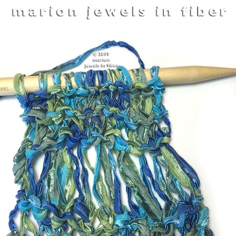 Knitted Scarf with Silk Ribbon | Free Pattern Ribbon Yarn Scarf, Loom Knitting Scarf, Recycled Sari Silk Yarn, Bind Off Knitting, Knitting Hacks, Yarn Necklace, Knitted Patterns, Hand Dyed Silk Ribbon, Scarf Yarn