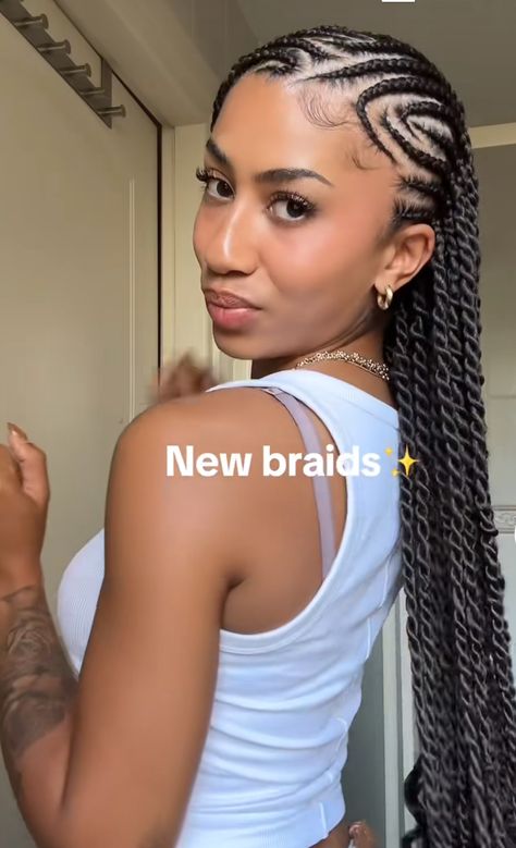 Natural Braids Curly Hair, Half Up Half Down Hair Braided Black, Side Swept Braided Hairstyles, Black Celebrity Hairstyles, Side Part Cornrows Braids, Large Fulani Braids, Unique Braids For Black Women, Easy Braided Hairstyles For Black Women, Side Twist