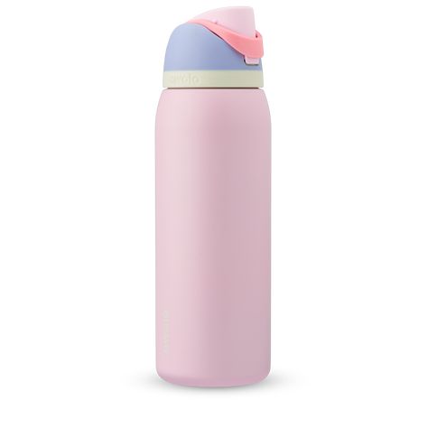 Owala Color Drop is an innovative new water bottle that changes color based on the temperature of the water inside. Learn more about the release date and launch Trendy Water Bottles, Cute Water Bottles, Gone Forever, Birthday List, Cute Cups, Birthday Wishlist, School Essentials, Holiday Colors, Sell Out