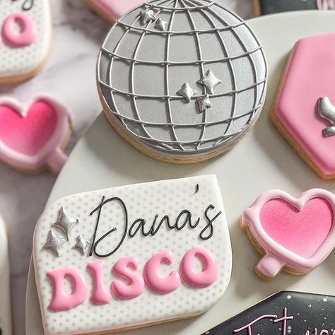 Dance Party Cookies Decorated, Disco Party Cookies Decorated, Disco Bridal Shower Cookies, Disco Ball Royal Icing Cookie, Pink Disco Ball Cookies, Disco Theme Desserts, Disco Cookies Bachelorette, Disco Bach Cookies, Disco Barbie Cookies