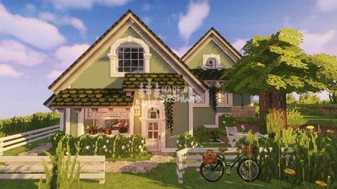 Family House Minecraft, Cocricot House, Cocricot Minecraft, Mc Aesthetic, Aesthetic Minecraft Builds, Minecraft Small House, Cottagecore Minecraft, Funny Minecraft Videos, Cottage Core Minecraft House