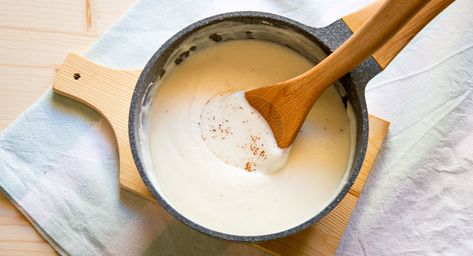 Bechamel Sauce Recipe {Silky, Creamy, Lump Free} Vegan Bechamel Sauce, Bechamel Recipe, Bechamel Sauce Recipe, White Sauce Recipes, Parmesan Cream Sauce, Lasagna Ingredients, Italian Recipe, Best Italian Recipes, Bechamel Sauce