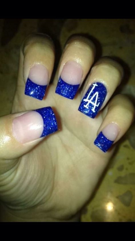 Dodger nails La Dodgers Nails Design, Dodgers Nails Designs, Dodger Nails Designs, Dodger Blue Nails, Dodgers Painting, Dodgers Nails, Nails Baseball, Dodger Nails, Dodgers Gear