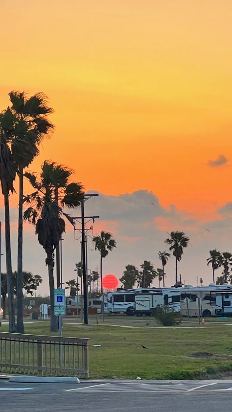 Sunset, Texas, south padre island, summer, aesthetic, summer aesthetic, sunsets, Texas sunsets South Padre Island Aesthetic, South Padre Island Texas, Morgan Elizabeth, Texas Beaches, Island Sunset, Beach At Night, Travel Things, Cruel Summer, Sun Setting