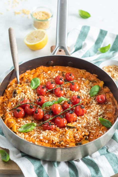 Vegas Food, Egg Free Recipes, Tomato Sauce Recipe, Quick Weeknight Meals, Tempeh, Italian Dishes, Orzo, Pasta Recipes, Family Meals