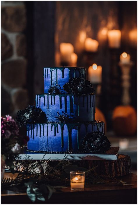 Sapphire And Black Wedding Theme, Black And Blue Gothic Wedding, Purple Black And Blue Wedding, Blue Purple Black Wedding Theme, Black And Dark Blue Wedding, Blue And Black Wedding Ideas, Blue And Black Wedding Decor, Blue And Black Wedding Cake, Black And Light Blue Wedding