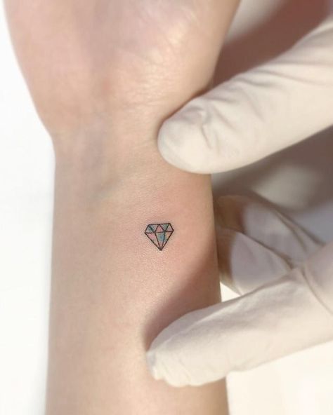 Best Tattoos Ideas, Small Diamond Tattoo, Small Crown Tattoo, Playground Tattoo, Diamond Tattoo Designs, Kpop Tattoos, Diamond Tattoo, Aesthetic Tattoos, Diamond Tattoos