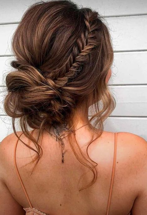 Bridal Hair Updo Medium Length, Bridesmaid Fall Hairstyles, Long Hair Bridesmaid Styles, Elopement Hair, Bridesmaid Hairstyle, Bridesmaid Updo, Formal Hairstyles For Long Hair, Romantic Updo, Bridesmaid Hair Makeup